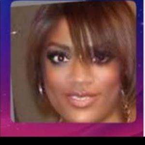 Meet your Posher, Felicia